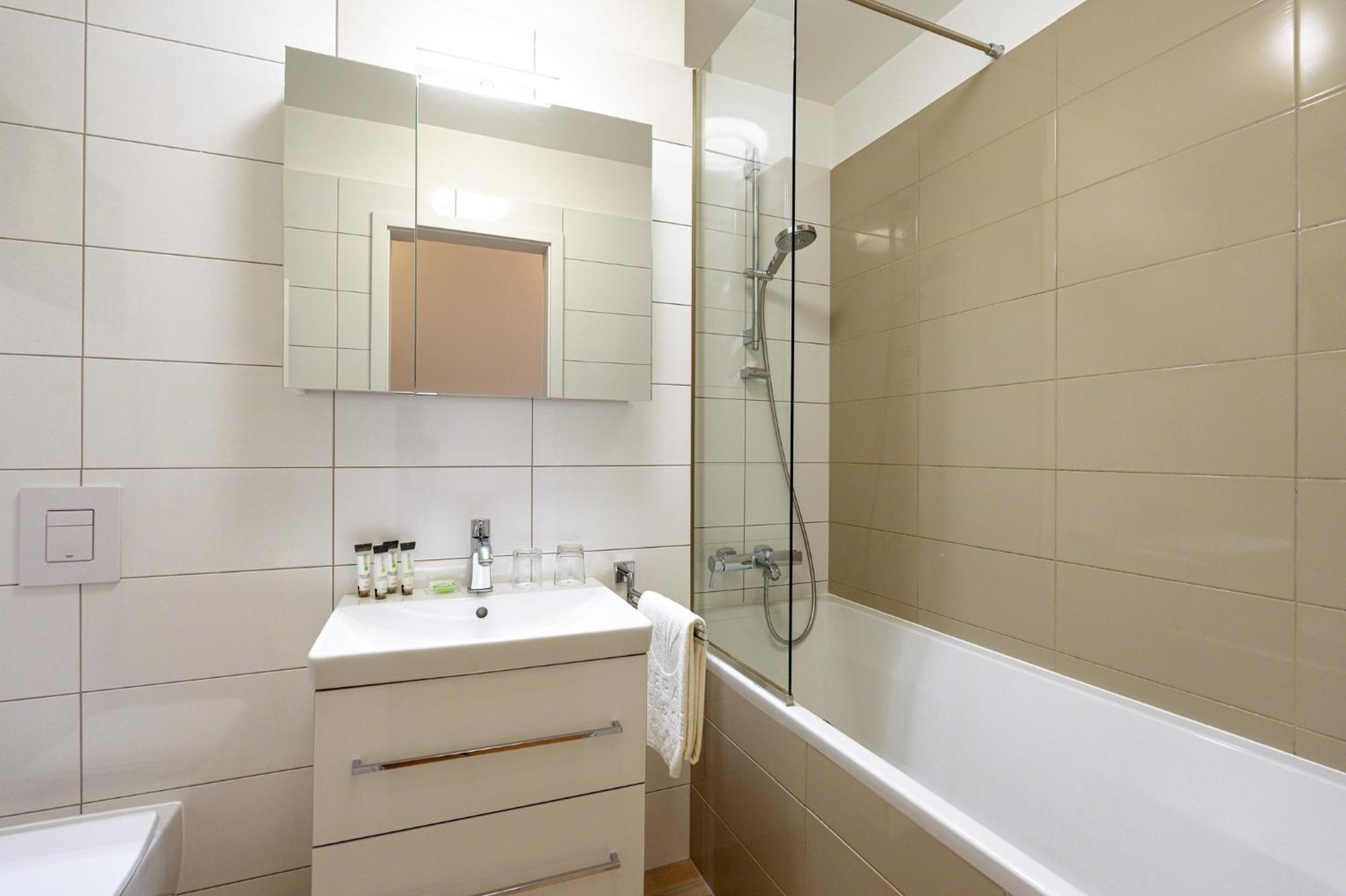 Emerald Downtown Luxury By Continental Group 2* Boedapest