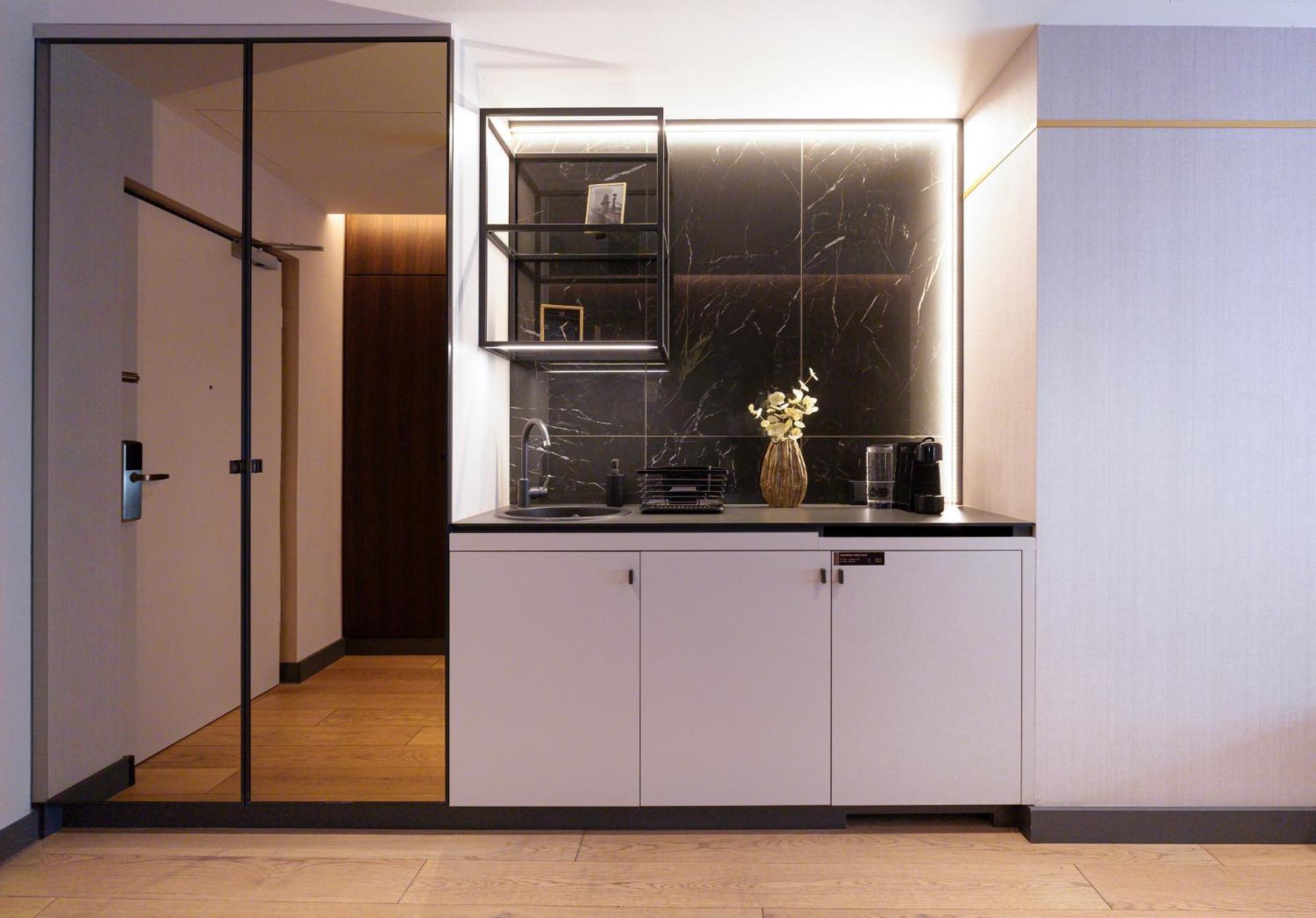 Emerald Downtown Luxury By Continental Group Boedapest