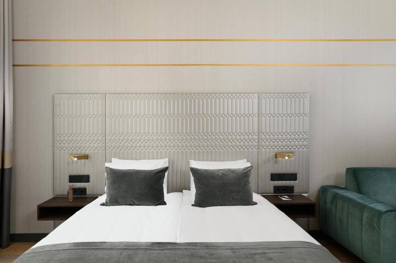 Aparthotel Emerald Downtown Luxury By Continental Group