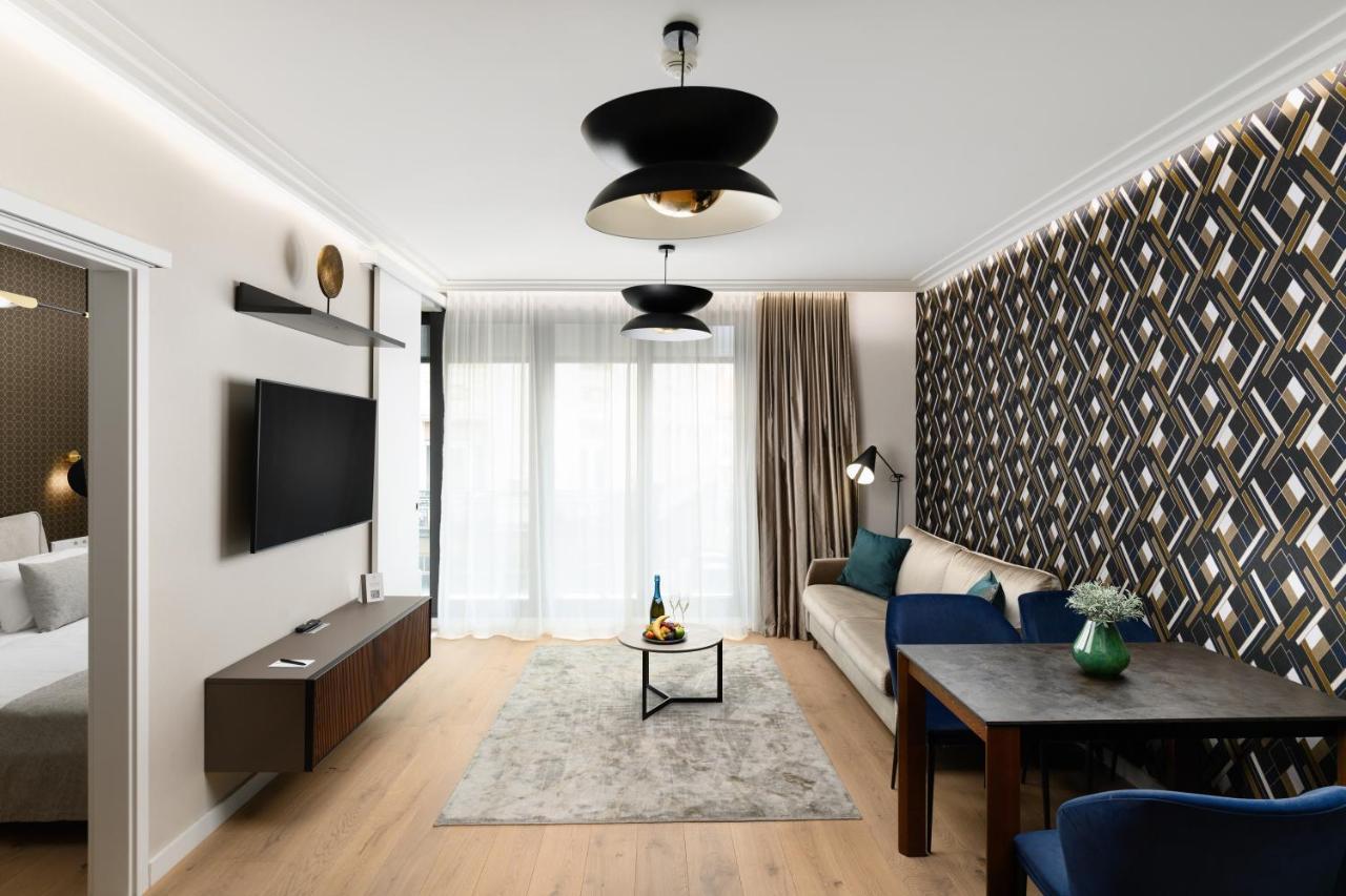 Hotel de apartamente Emerald Downtown Luxury By Continental Group